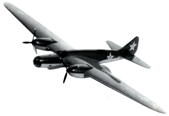 Модель самолета АНТ-41. Проектирование машины велось с августа 1934 по май 1936 г